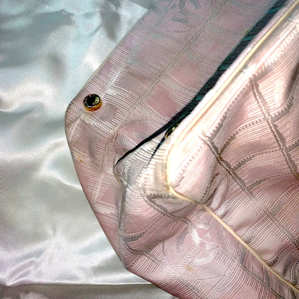 🎀SOLD🎀 Chanel Travel Tote Bag - Picture 6 of 14